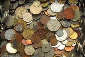 Металеві монети з усього світу