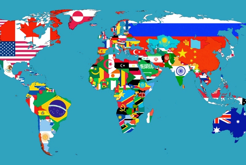 Карта світу з прапорами держав (в тому числі невизнаних) поверх їх територій. 2018 рік.