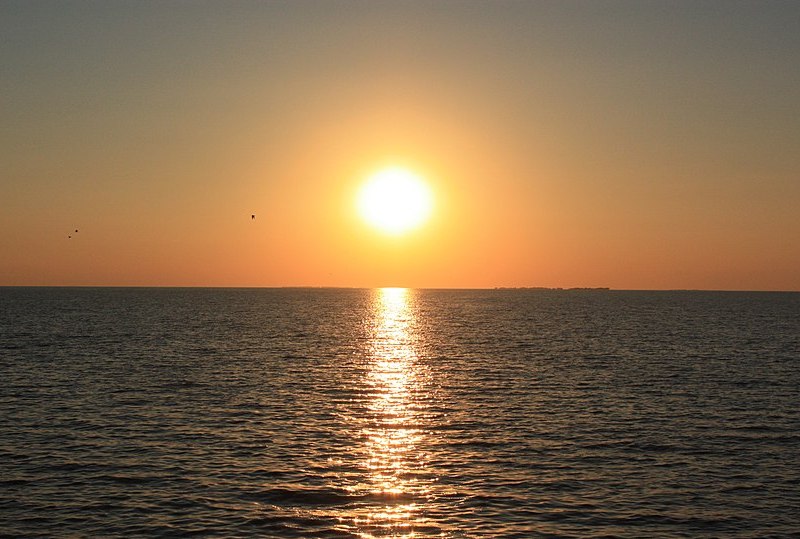 Захід Сонця на Кременчуцькому морі