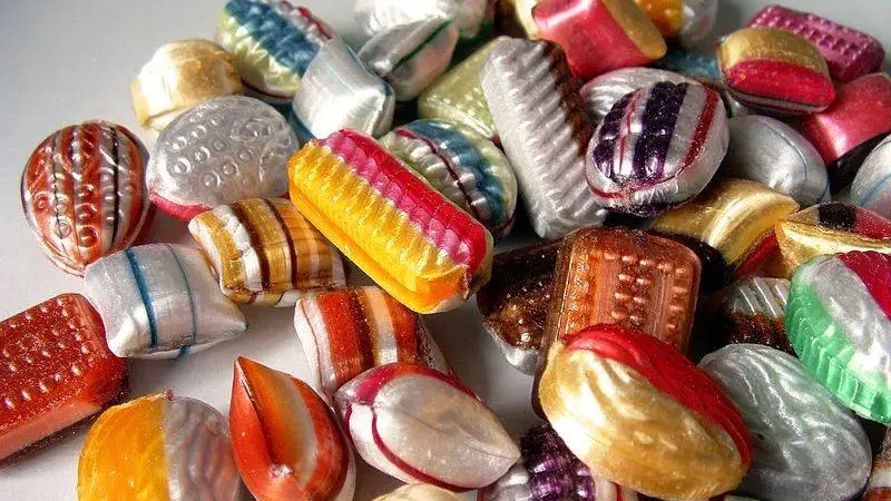 Барвисті цукерки