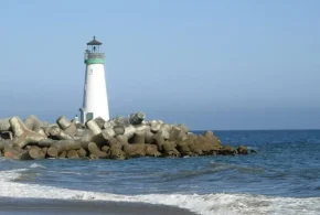 Маяк Уолтона