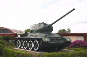 Танк Т-34-85 в Museo Giron, Куба.