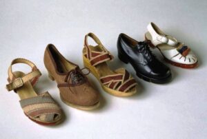 Взуття з різних матеріалів 1940-х років