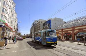 Трамвай на вулицях Одеси.