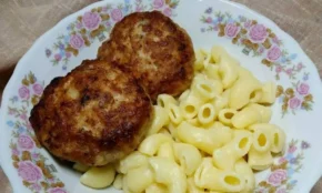 У вівторок і середу робітників годували м'ясними продуктами