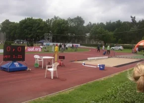 Зона для стрибків у довжину