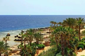 Червоне море південніше Хургади