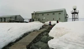 Українська антарктична станція "Академік Вернадський"