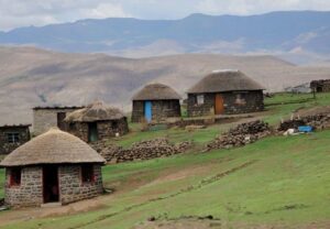 Гірське селище в Лесото.