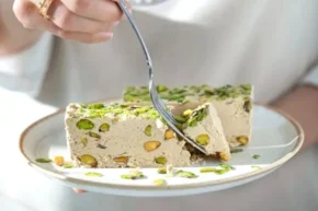 Кунжутна (тахінна) халва