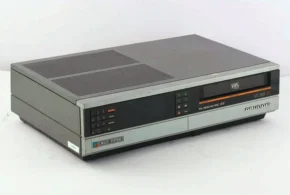 Відеомагнітофон Grundig VS 265 RC