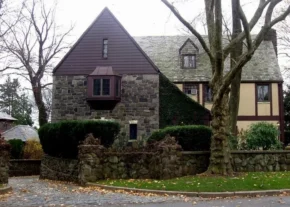 Справжня резиденція Карлеоне